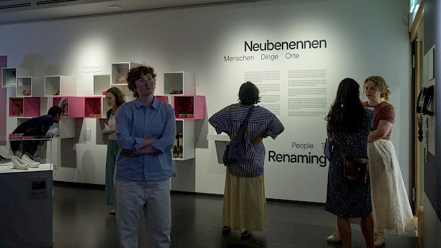Neubenennen. Foto: Marc Latzel, Völkerkundemuseum UZH